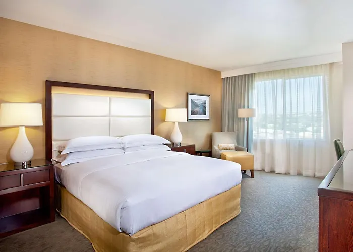 Cape Rey Carlsbad Beach, A Hilton Resort & Spa