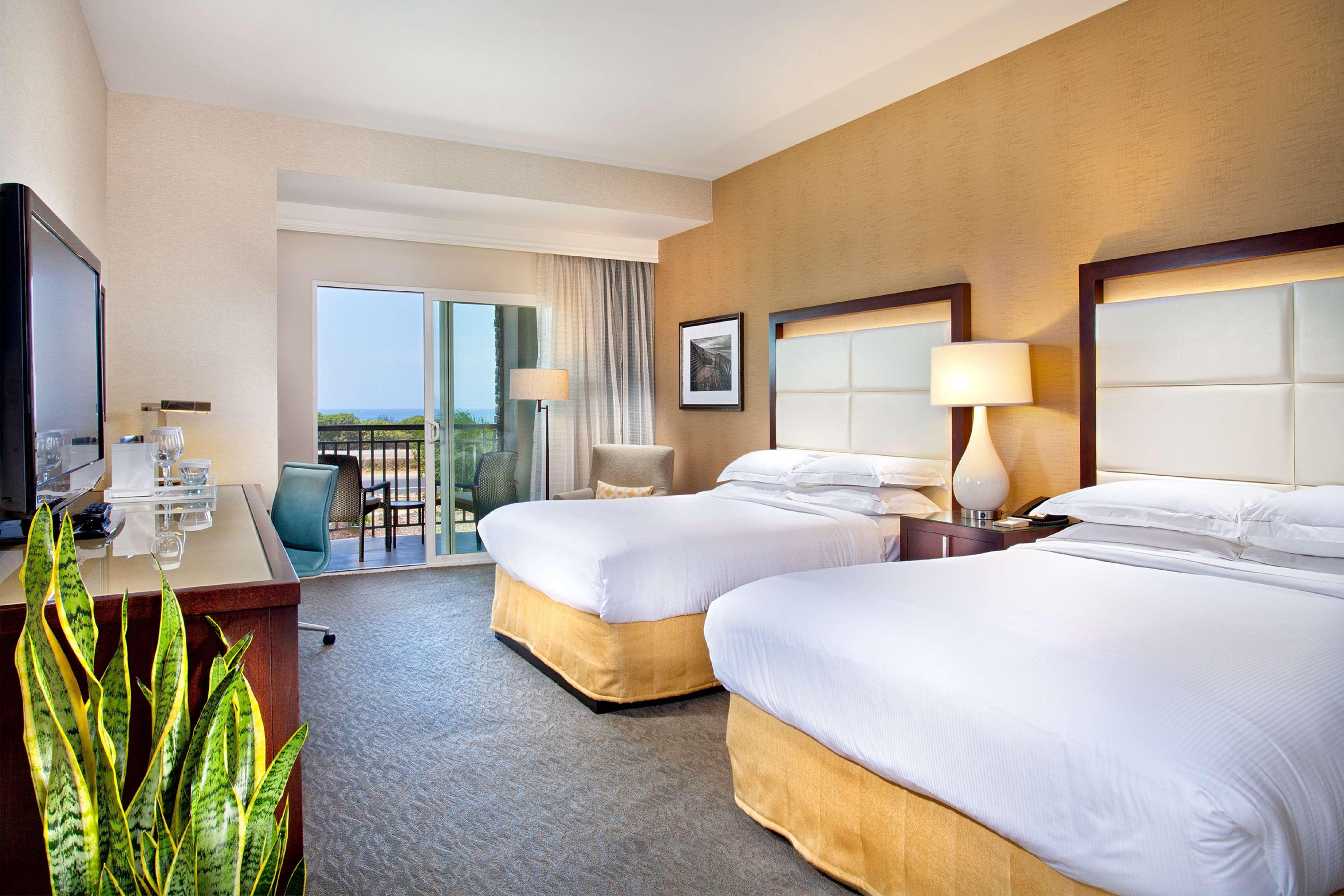 Cape Rey Beach, A Hilton & Resort Carlsbad